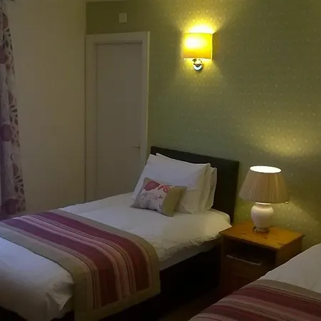 Hotell Black Lion North Yorkshire 3*